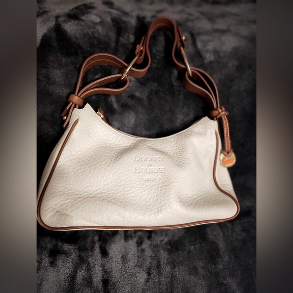 Vintage DOONEY AND BOURKE SHOULDER BAG - Picture 3 of 8